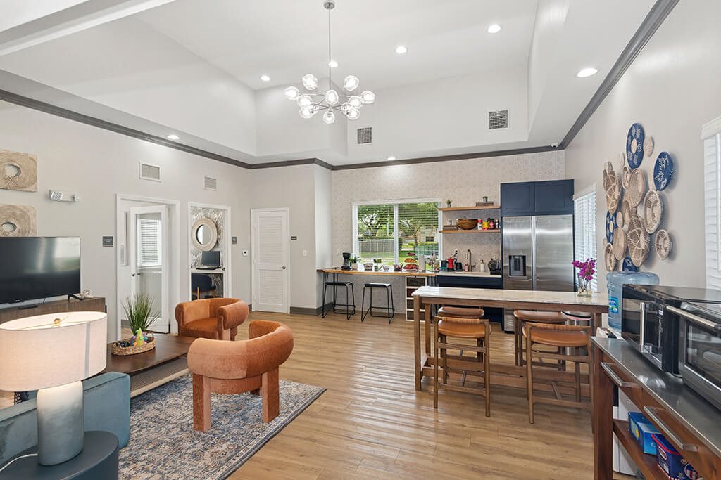 Clubhouse at Running Brook Apartments in Miami FL